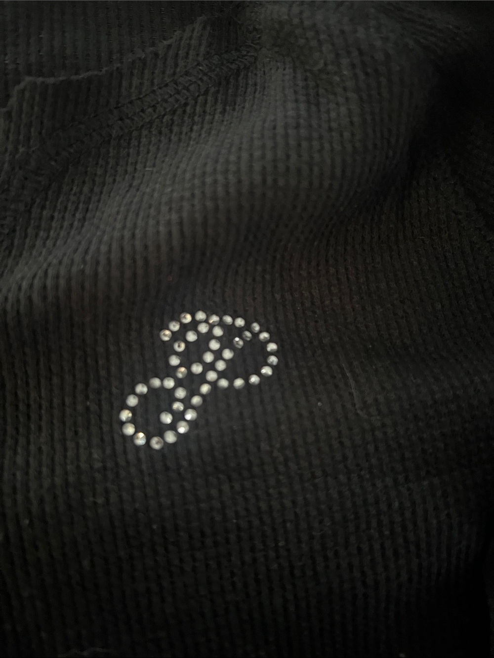 NWOT VS PINK Women's thermal pj set
Snowflake Stud - Picture 9 of 9